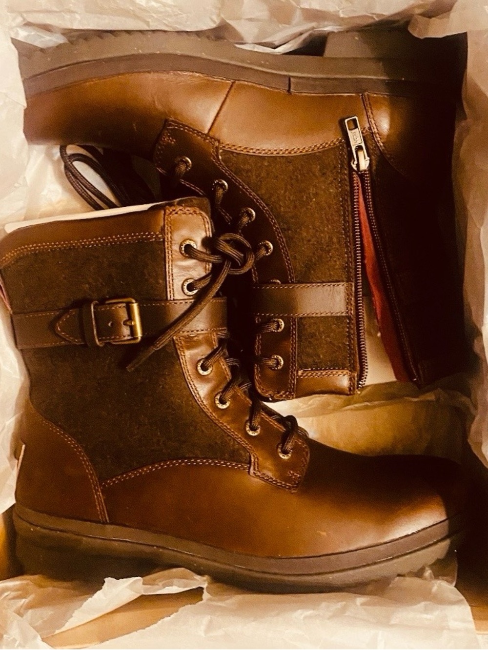 Ugg Kelsey Boot- Snow and Water Resistant BRAND NEW-NEVER WORN! Size 10